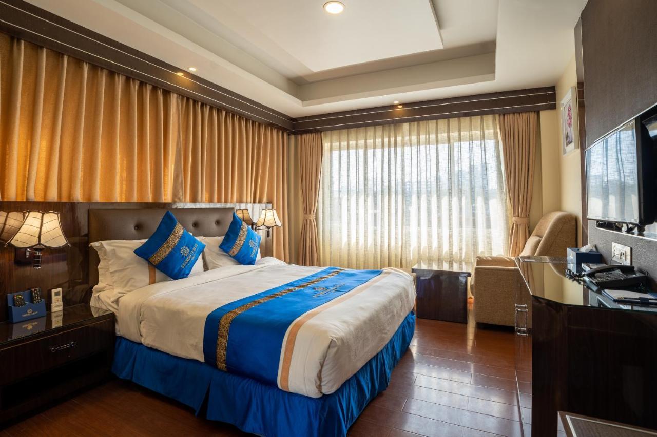 Shangrila Blu Hotel Patan Kültér fotó